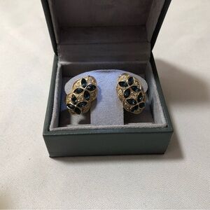 EUC Gold and crystal earrings
